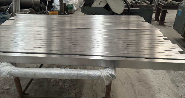 陇南不锈钢无缝方管 